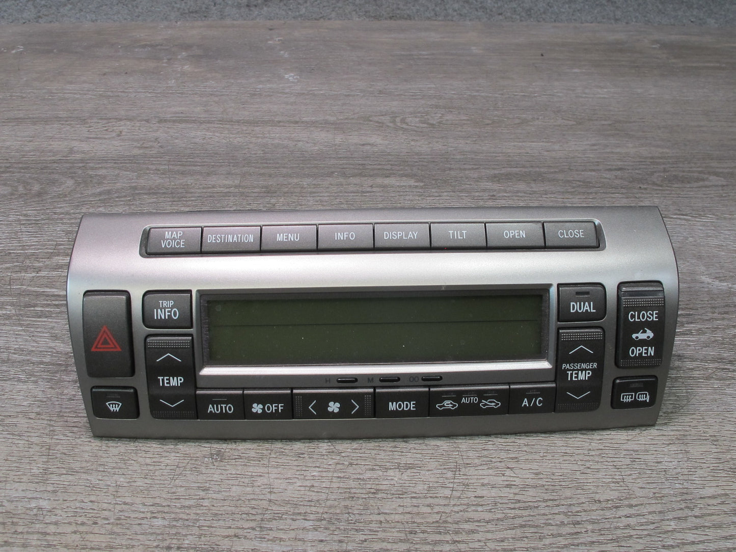 02-08 Lexus Z40 SC430 A/C Heater Climate Control Switch Panel 55900-24260 OEM