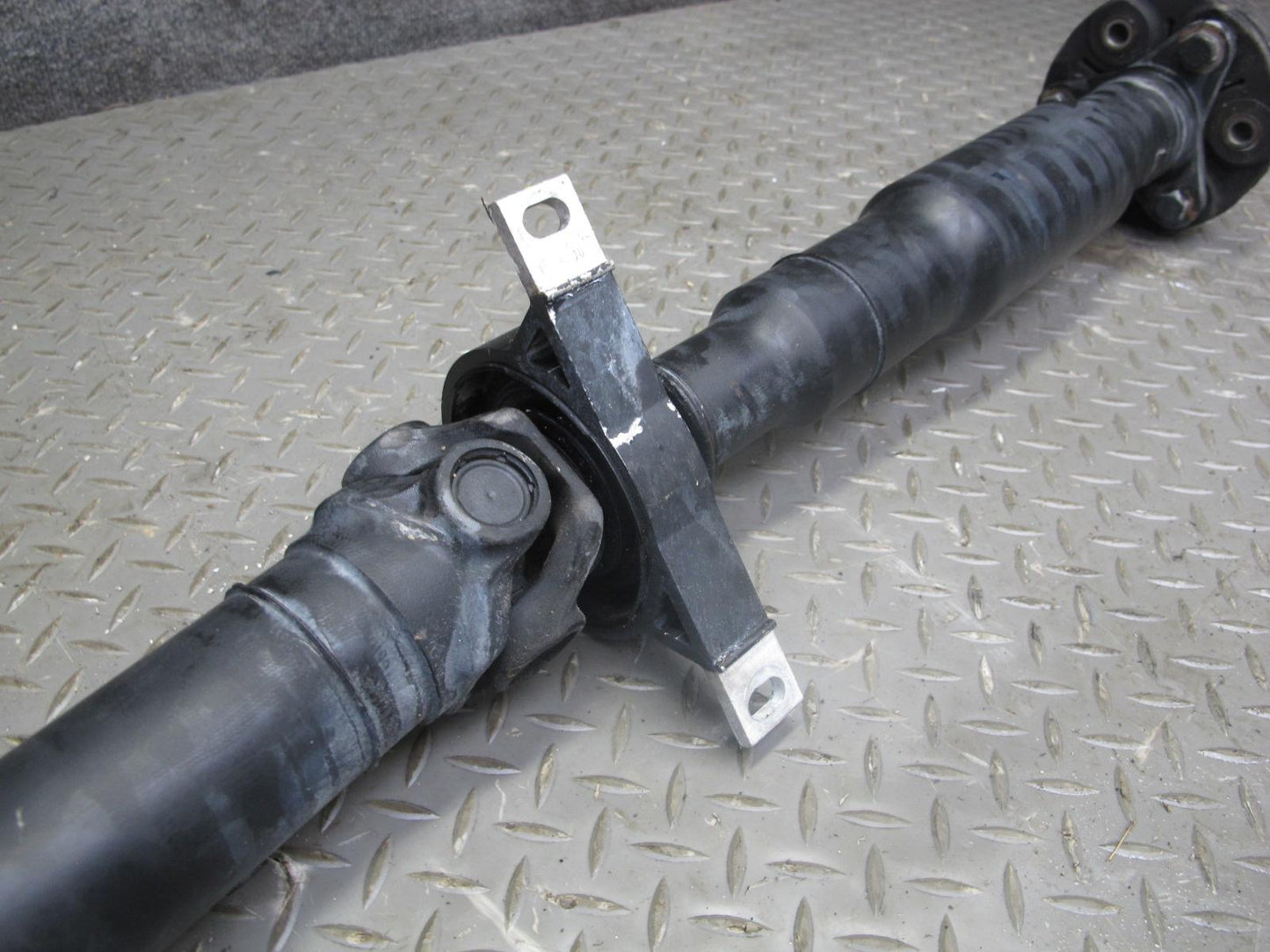 09-12 BMW E89 Z4 35i DCT Rear Drive Shaft Driveshaft 105K Miles 7572935 OEM