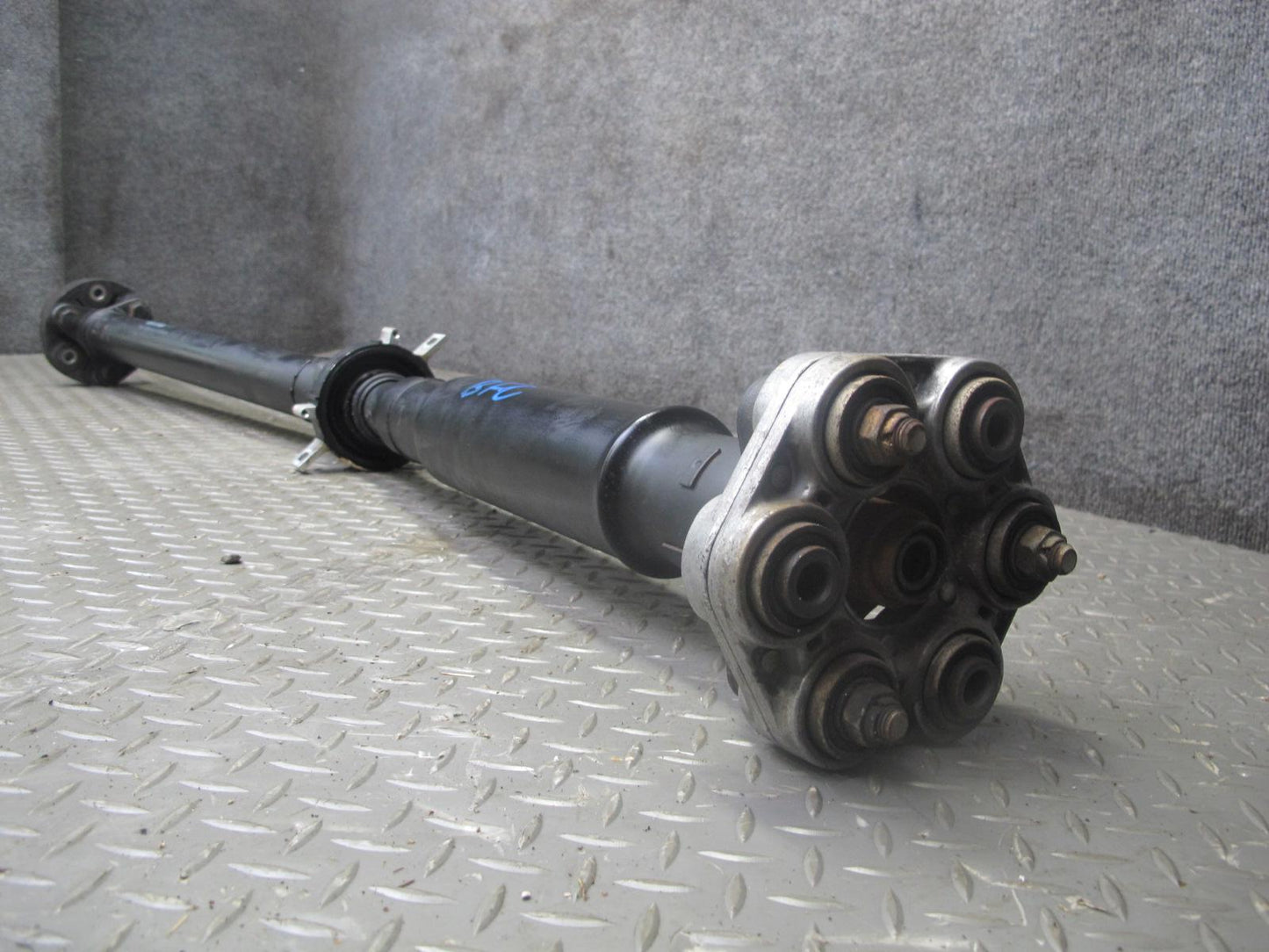 12-16 BMW F10 550Xi AWD A/T Rear Drive Shaft Driveshaft 103K Miles 7631359 OEM