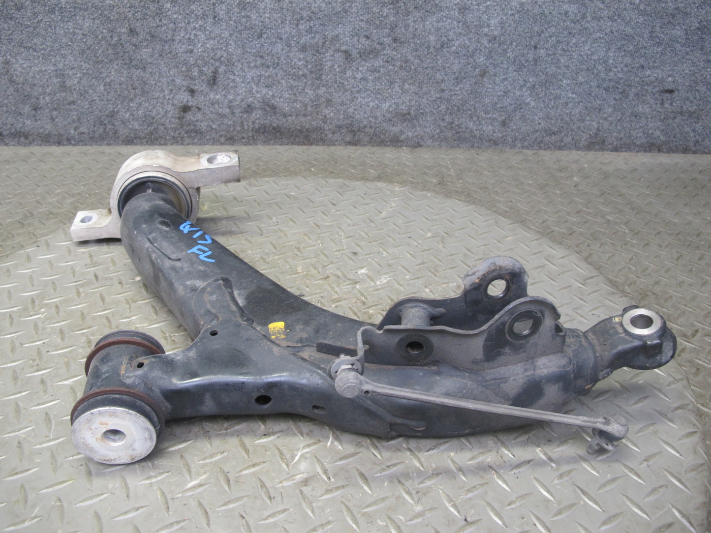 10-15 Lexus IS350 IS250 Convertible Front Left Upper & Lower Control Arm Set OEM