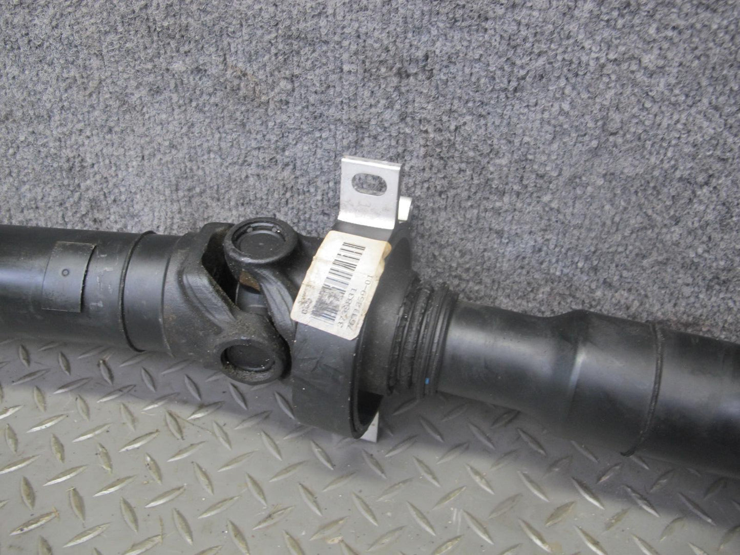 12-16 BMW F10 550Xi AWD A/T Rear Drive Shaft Driveshaft 103K Miles 7631359 OEM