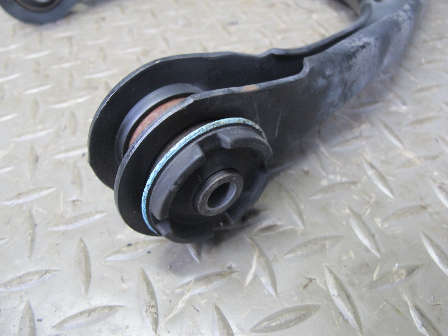 10-15 Lexus IS350 IS250 Convertible Front Left Upper & Lower Control Arm Set OEM