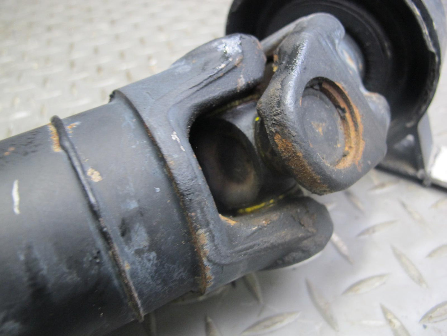 2001-2006 BMW E46 M3 S54 M/T Manual Transmission Rear Drive Shaft Driveshaft