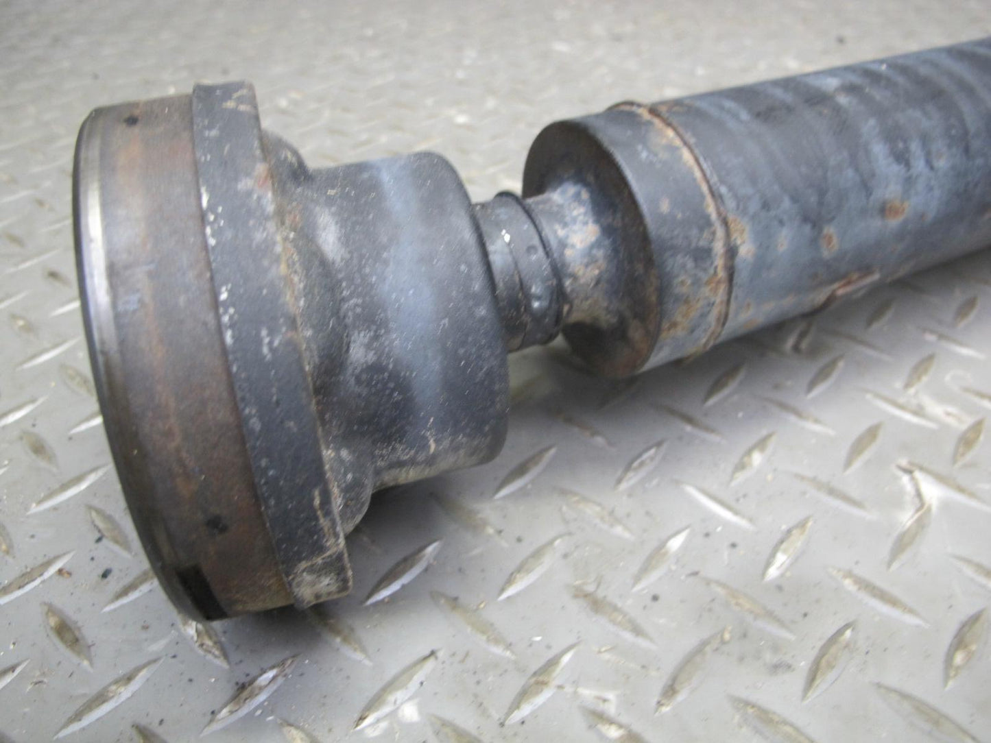 2001-2006 BMW E46 M3 S54 M/T Manual Transmission Rear Drive Shaft Driveshaft