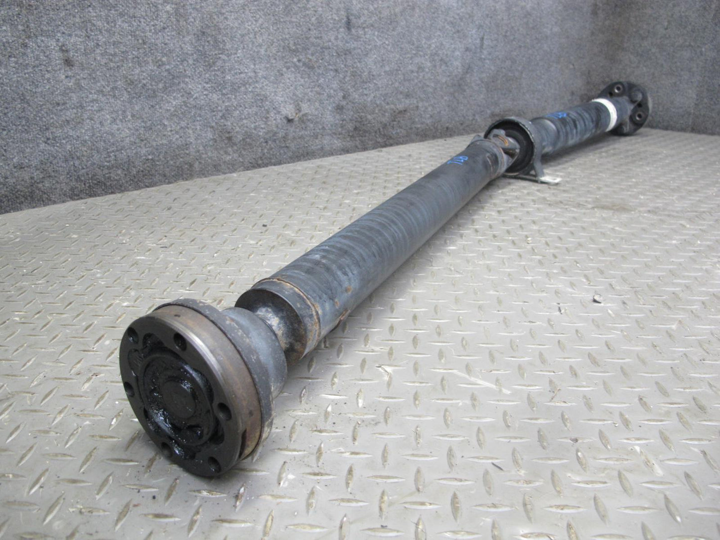2001-2006 BMW E46 M3 S54 M/T Manual Transmission Rear Drive Shaft Driveshaft