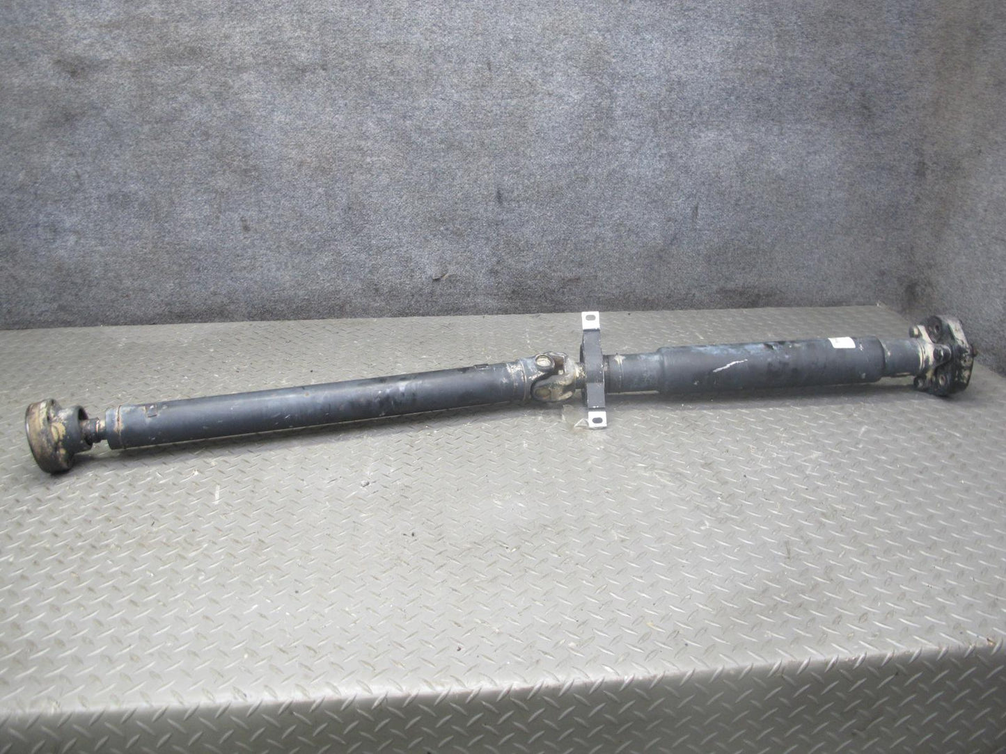 2001-2006 BMW E46 M3 S54 M/T Manual Transmission Rear Drive Shaft Driveshaft