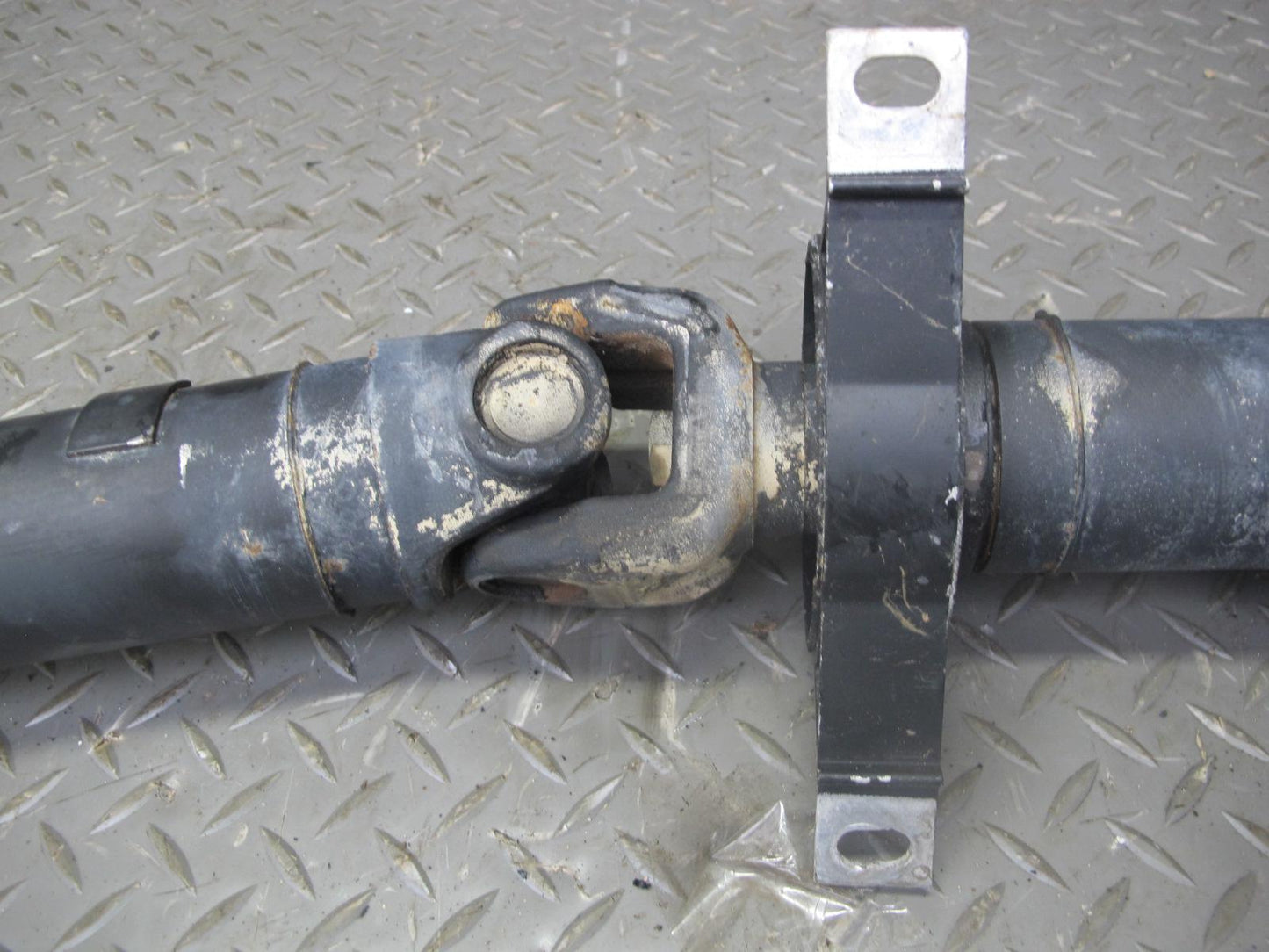 2001-2006 BMW E46 M3 S54 M/T Manual Transmission Rear Drive Shaft Driveshaft