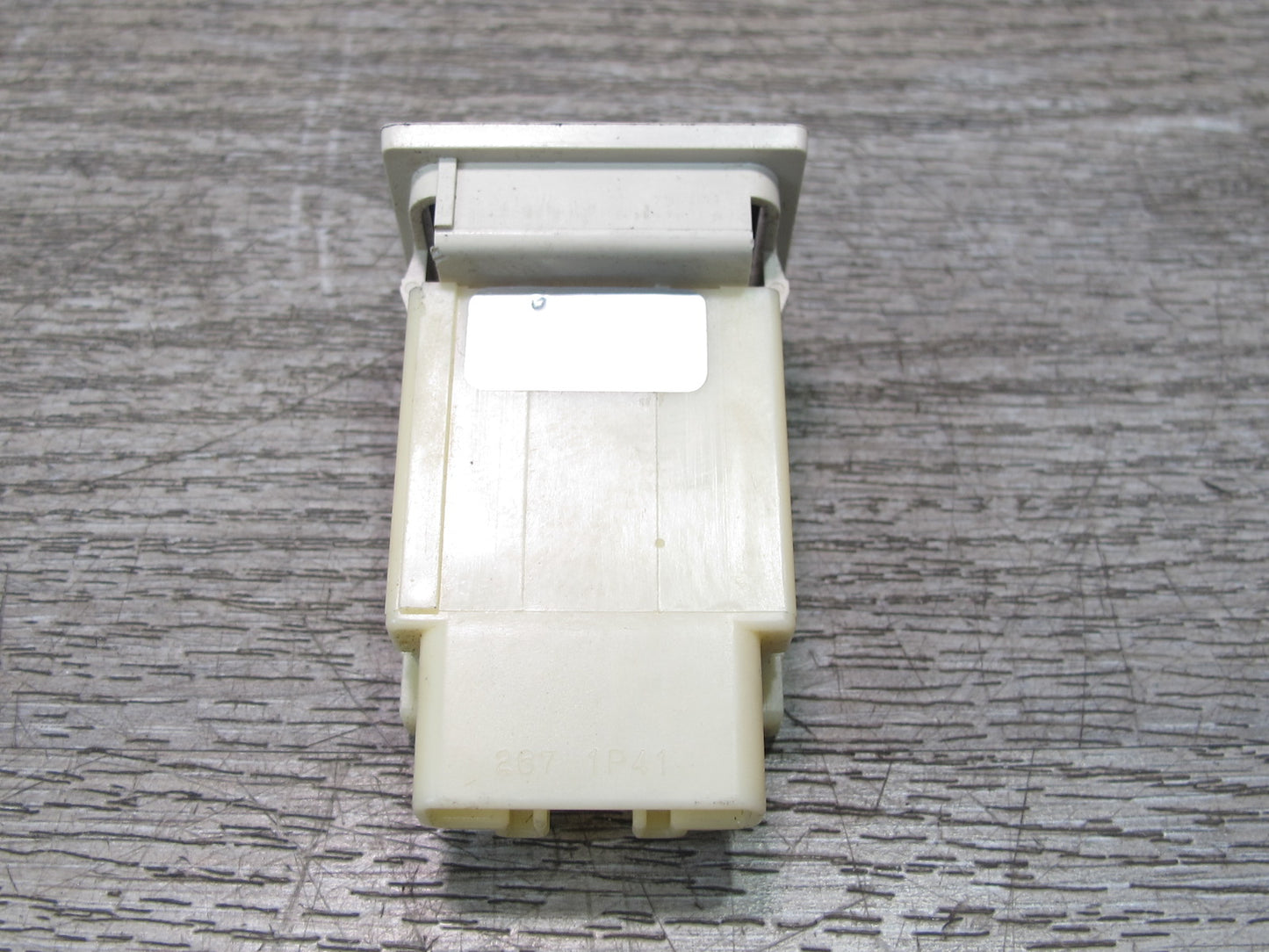 02-10 Lexus Z40 SC430 Trunk Lid Release Fuel Door Lock Unlock Button Switch OEM