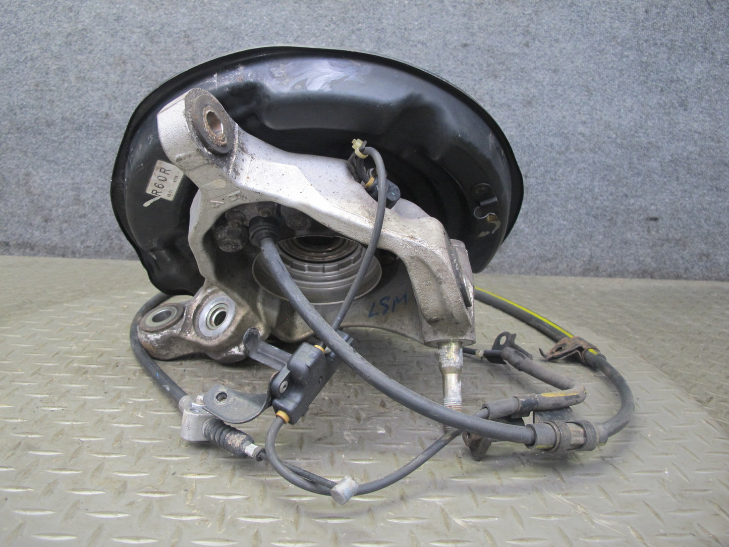 01-06 Lexus LS430 UCF30L RWD Rear Right Spindle Knuckle Wheel Hub Bearing OEM