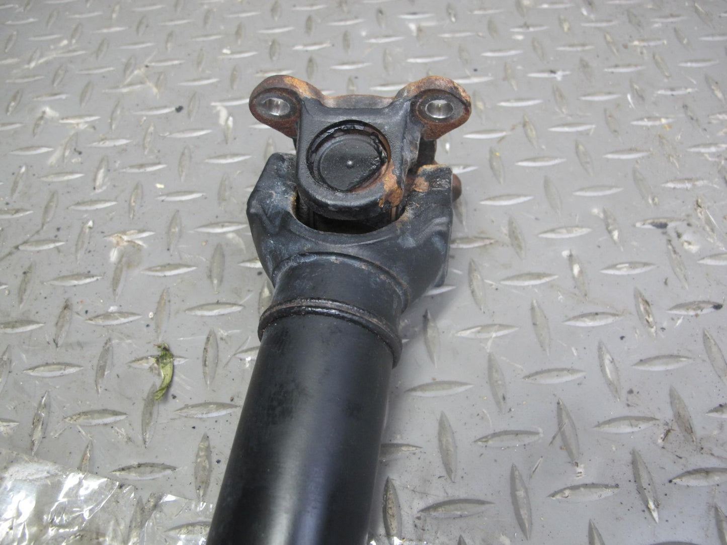 11-16 BMW F01 F07 F10 550Xi AWD Front Drive Shaft Driveshaft 103K Miles OEM