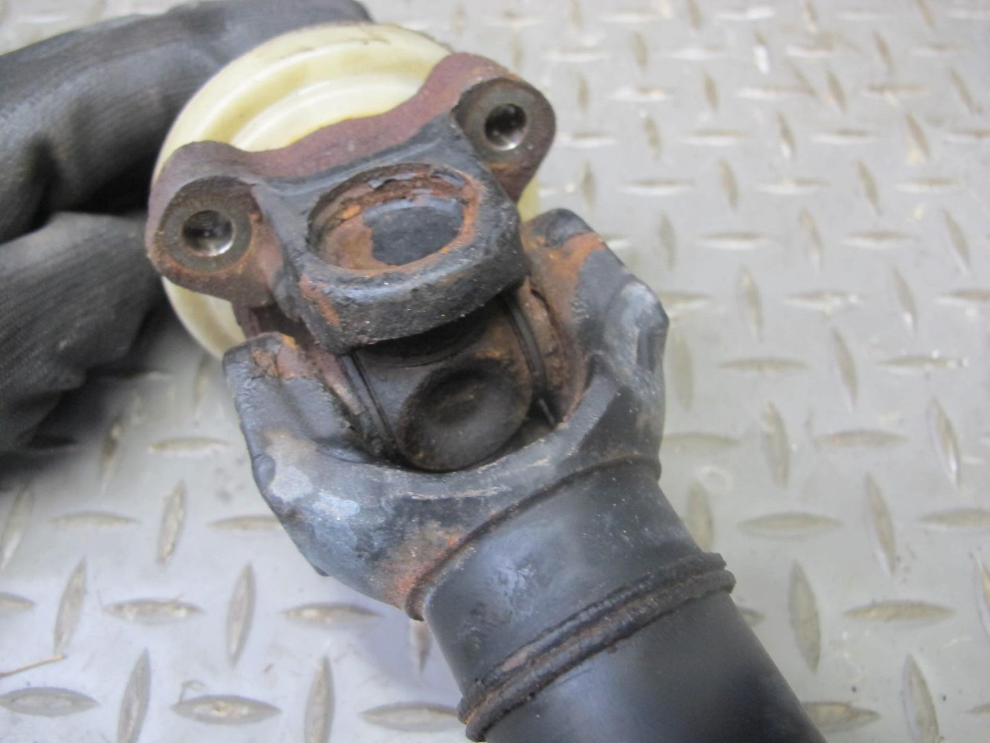 11-16 BMW F01 F07 F10 550Xi AWD Front Drive Shaft Driveshaft 103K Miles OEM