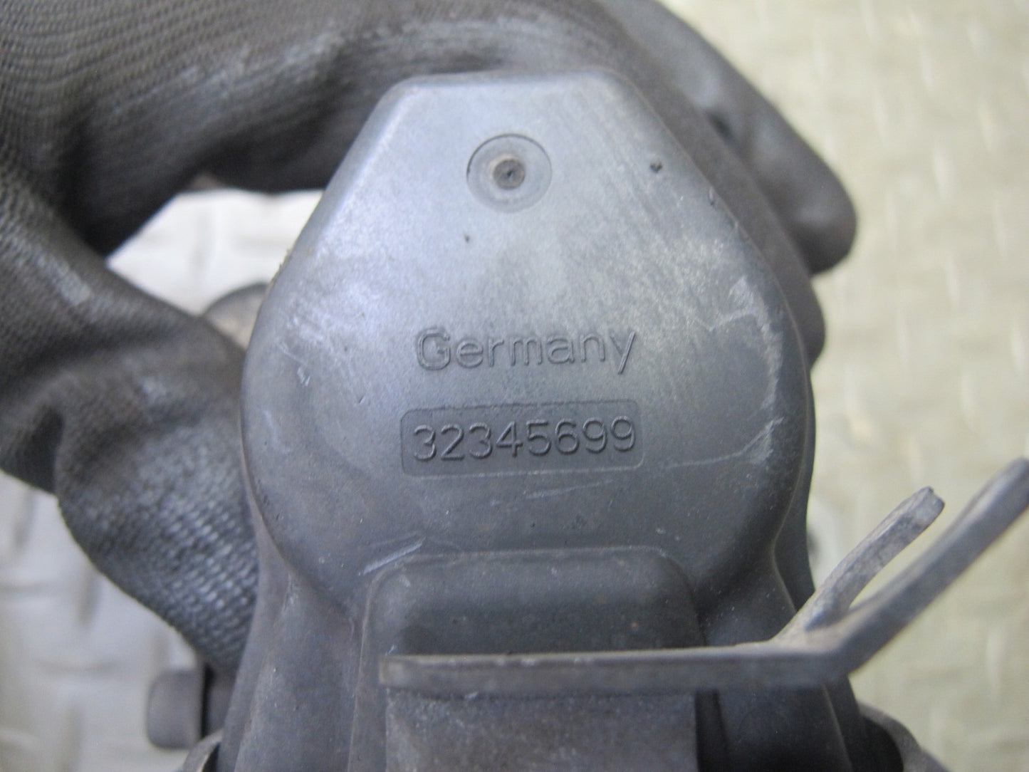 09-16 BMW E89 Z4 Set of 2 Rear Left & Right Brake Caliper OEM