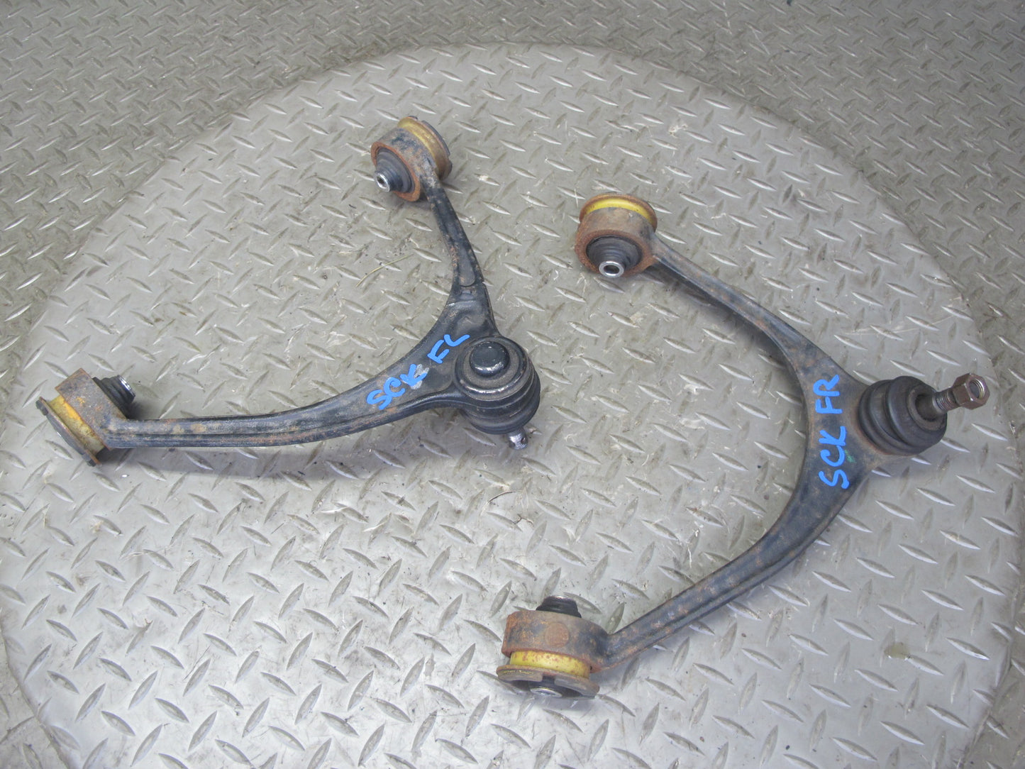 02-10 Lexus SC430 Set of 2 Front Suspension Left & Right Upper Control Arm OEM