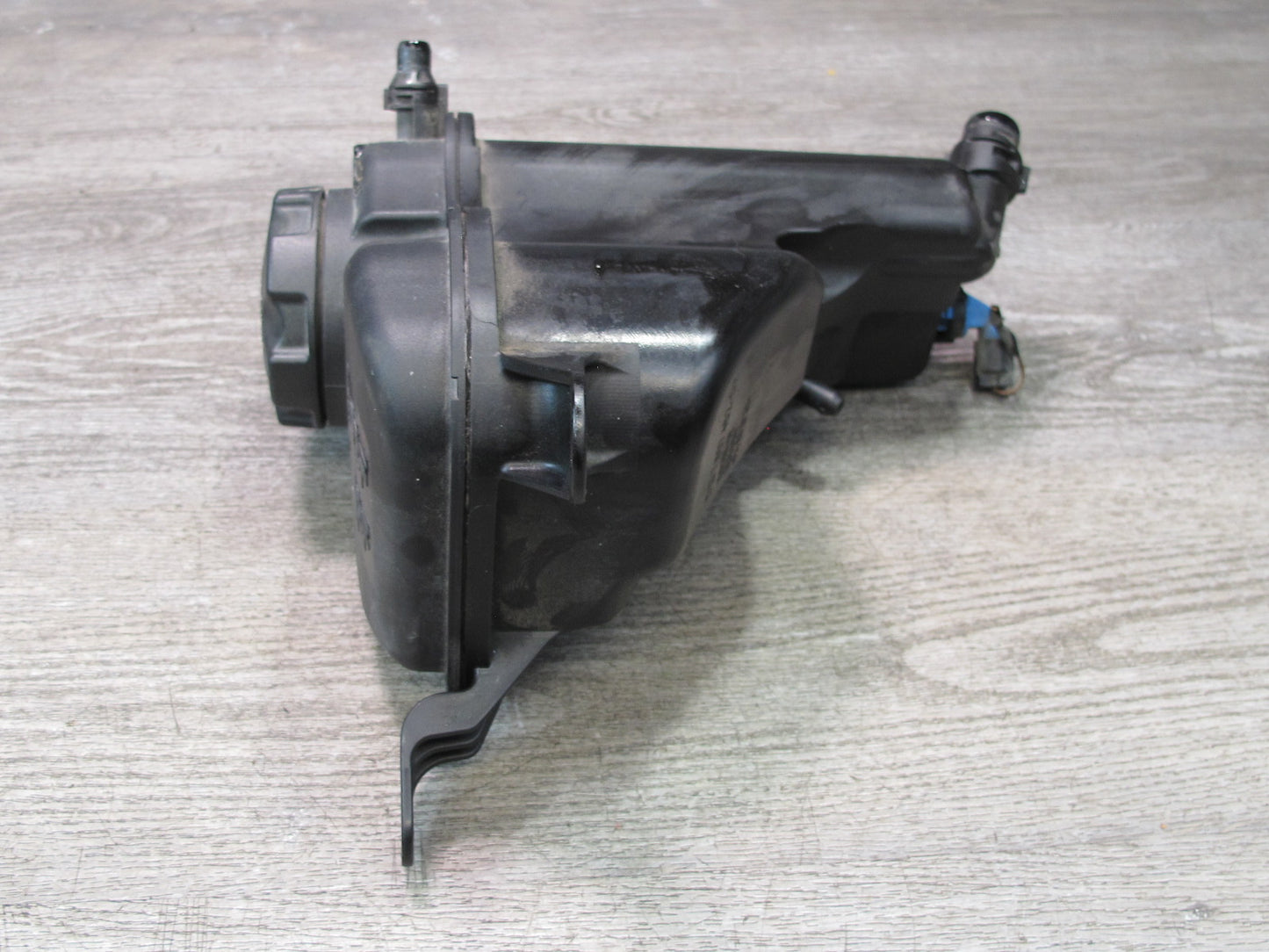 09-16 BMW E89 Z4 Engine Coolant Expansion Overflow Reservoir Tank OEM