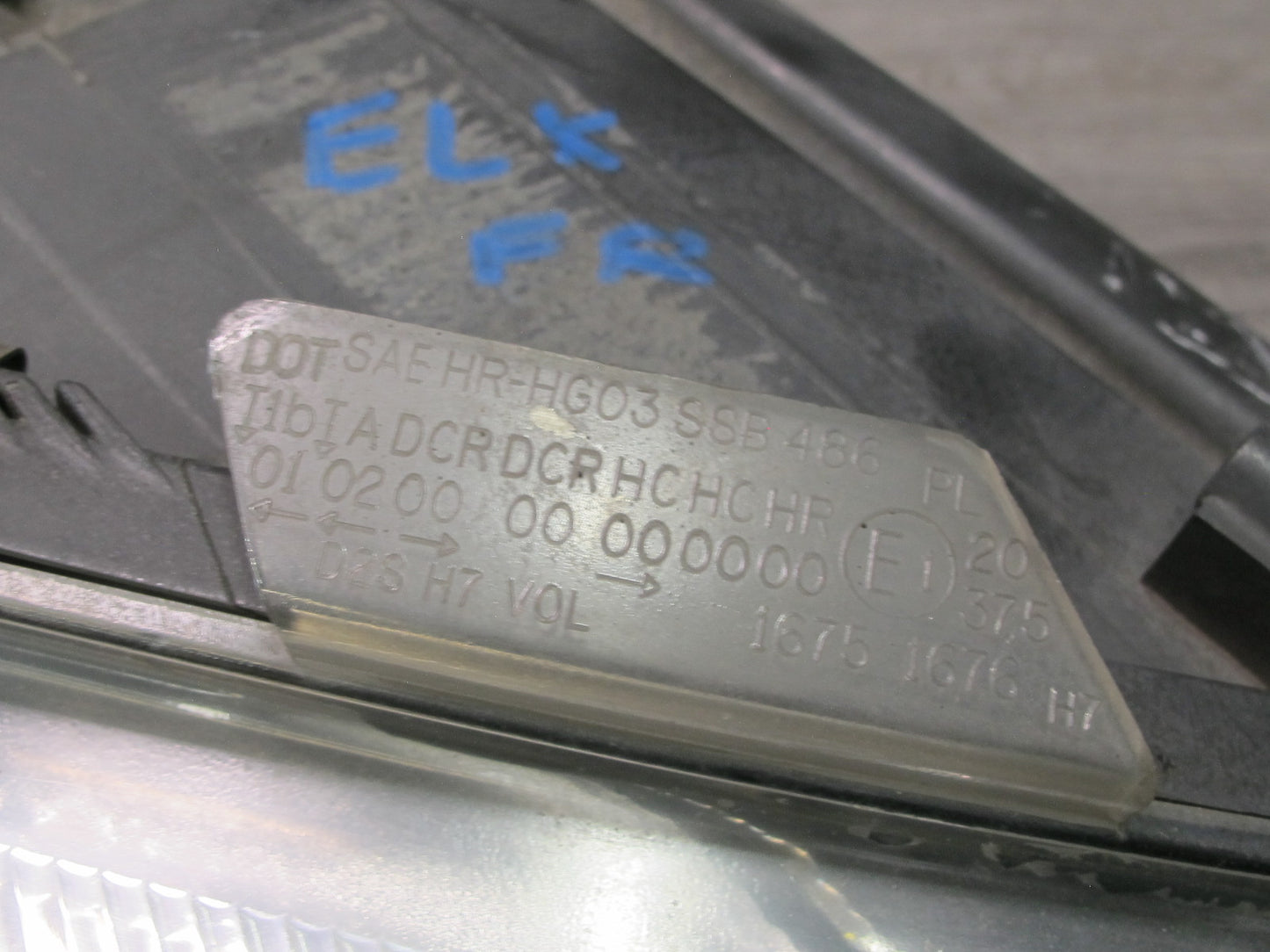 05-11 Mercedes R171 Slk-class Front Right Halogen Headlight Lamp OEM