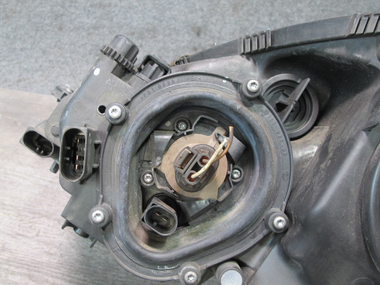 05-11 Mercedes R171 Slk-class Front Right Halogen Headlight Lamp OEM