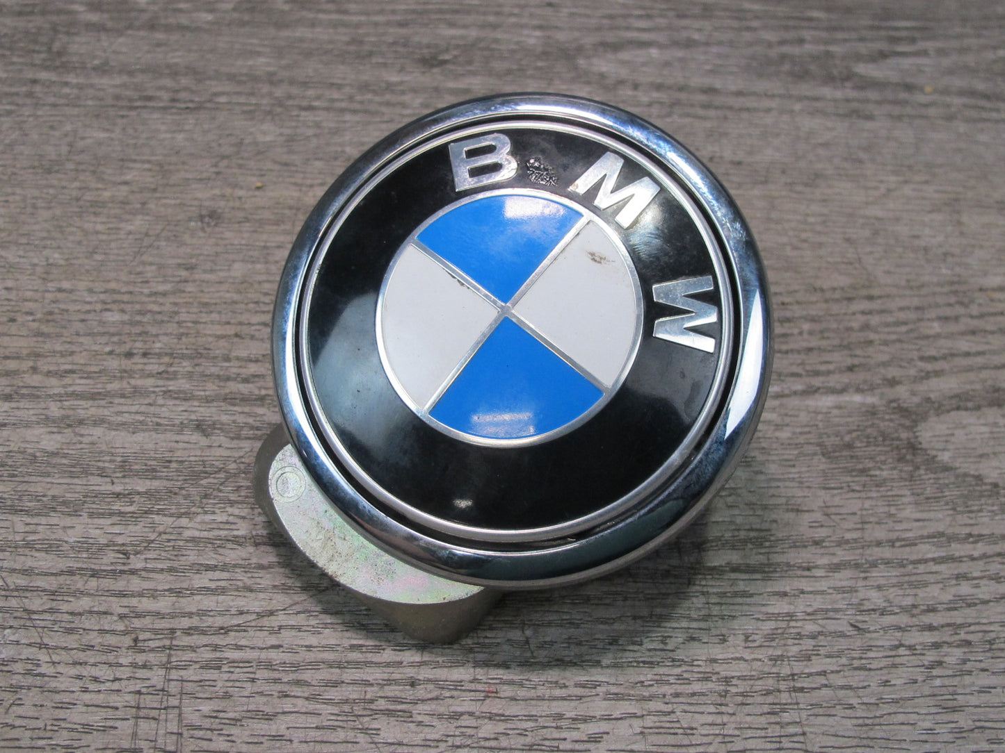 2012-2018 BMW F12 F13 F06 M6 Rear Trunk Lid Opener Emblem Button Ring RVC