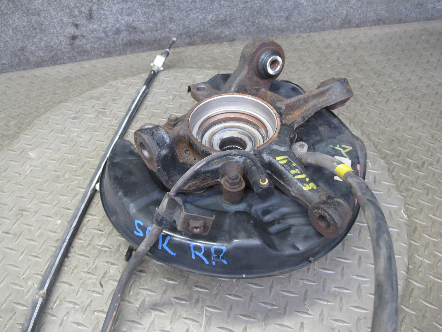 02-10 Lexus SC430 Rear Right Side Spindle Knuckle Wheel Hub Bearing OEM