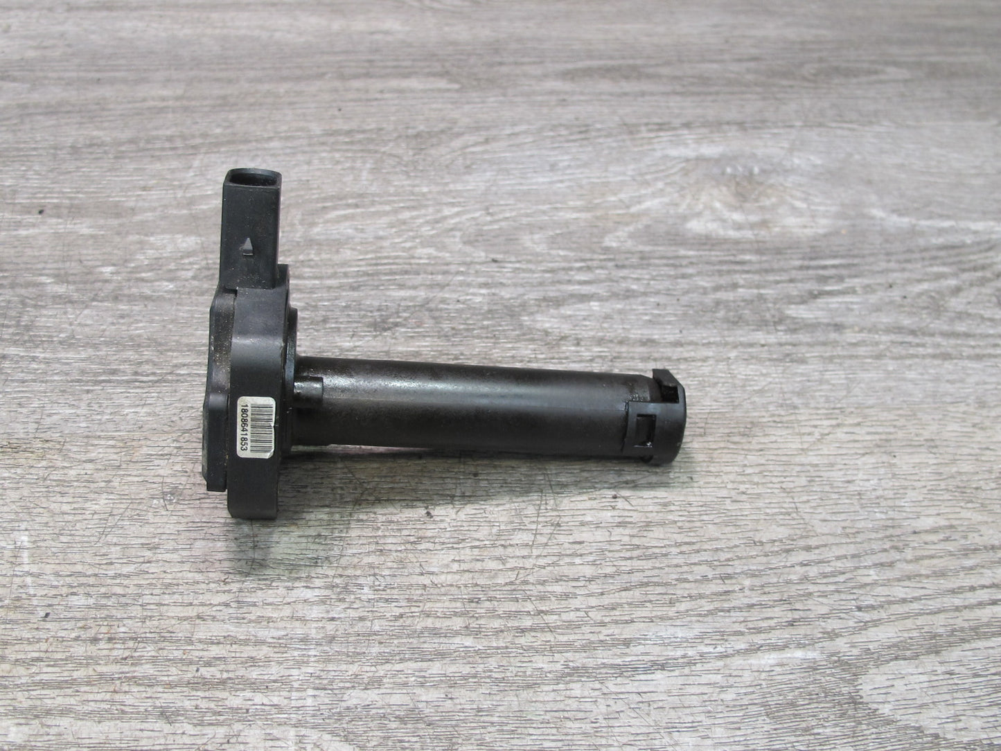 11-13 BMW F01 F07 F12 F13 F10 550i N63 4.4L Engine Oil Level Sensor 7607910 OEM