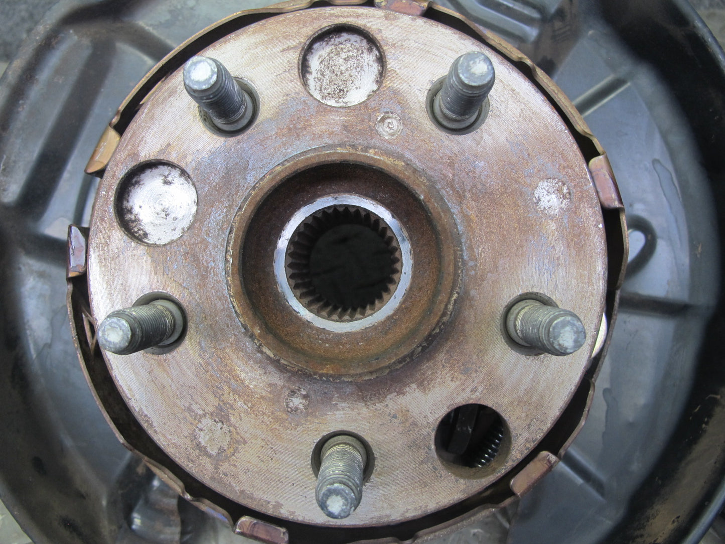 02-10 Lexus SC430 Rear Left Driver Side Spindle Knuckle Wheel Hub Bearing OEM