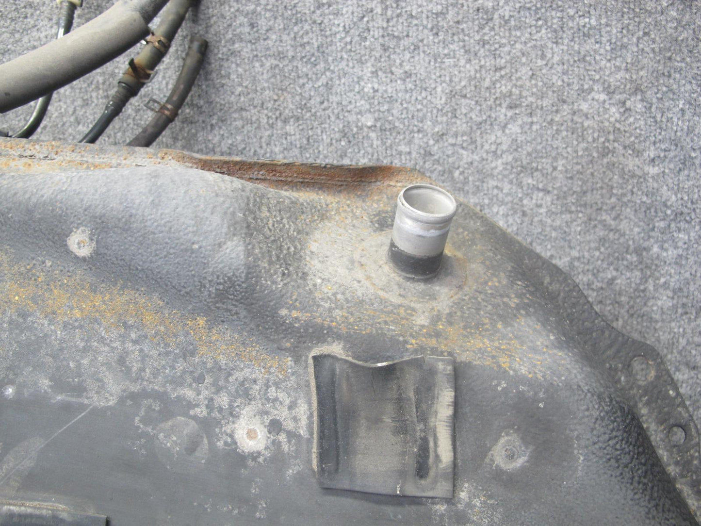 02-05 Lexus Z40 SC430 Gas Fuel Tank Assembly OEM
