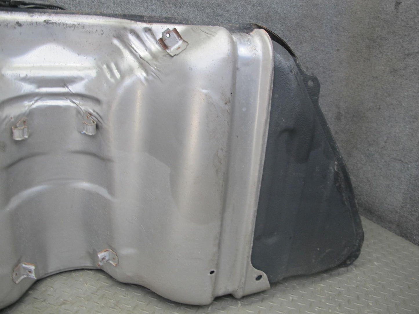 02-05 Lexus Z40 SC430 Gas Fuel Tank Assembly OEM