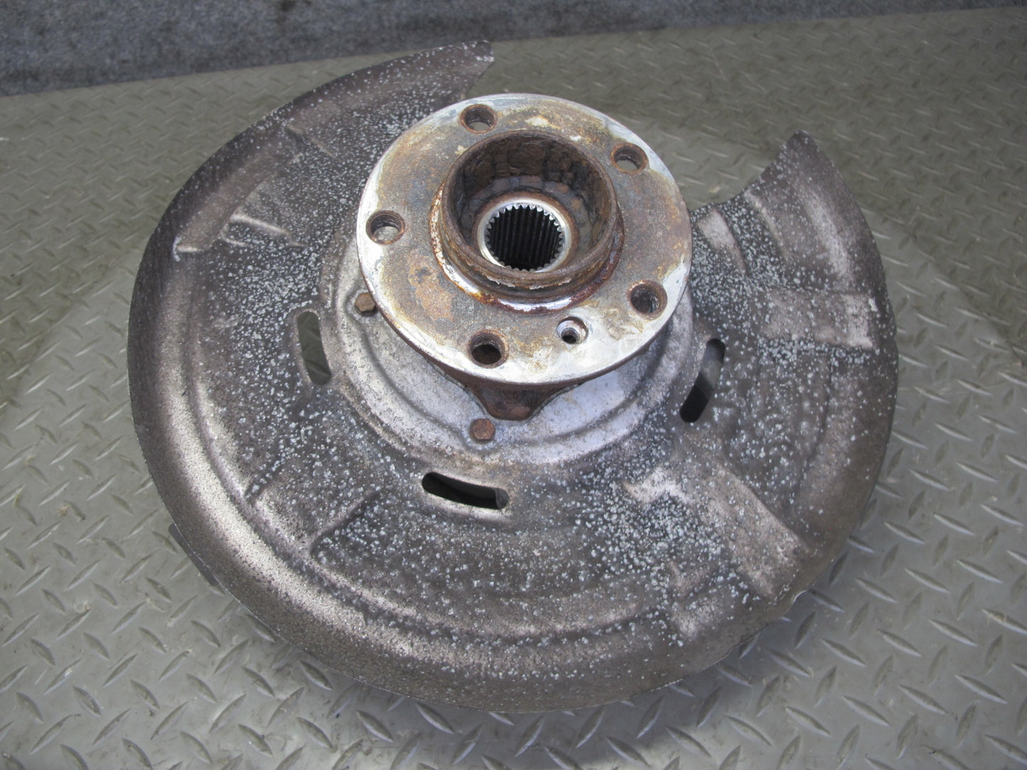 11-16 BMW F10 5-SERIES 550i AWD Rear Left Spindle Knuckle Wheel Hub Bearing OEM