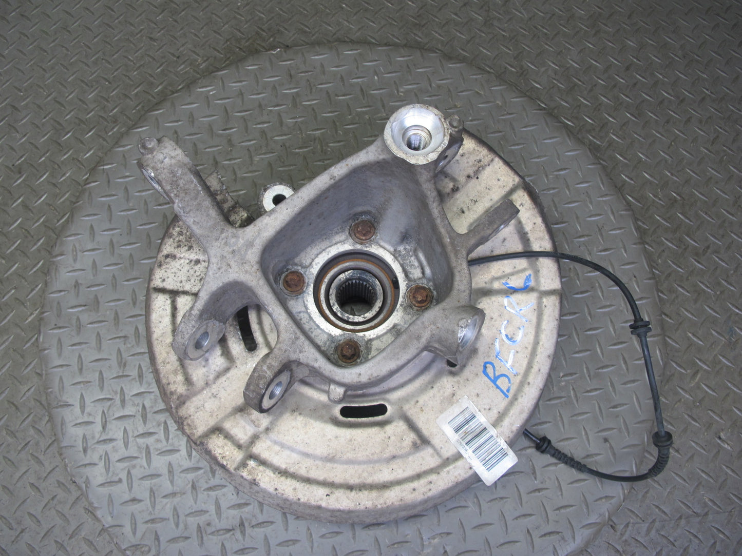 11-16 BMW F10 5-SERIES 550i AWD Rear Left Spindle Knuckle Wheel Hub Bearing OEM