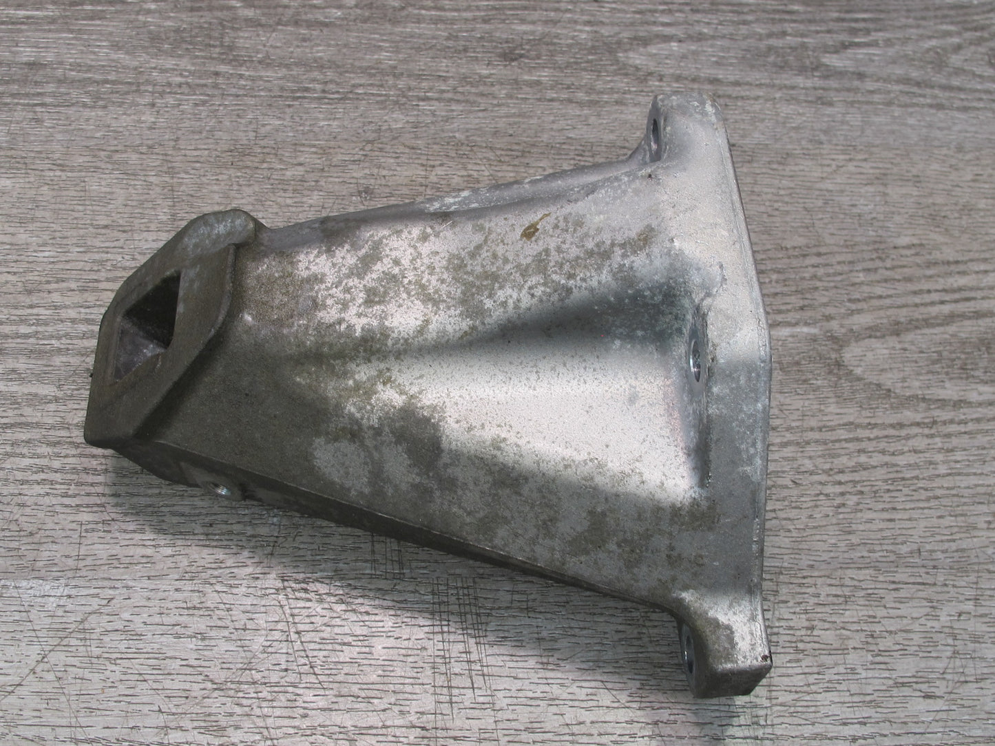 11-16 BMW F02 F12 F10 550I N63 AWD Left & Right Engine Mount Bracket Set OEM