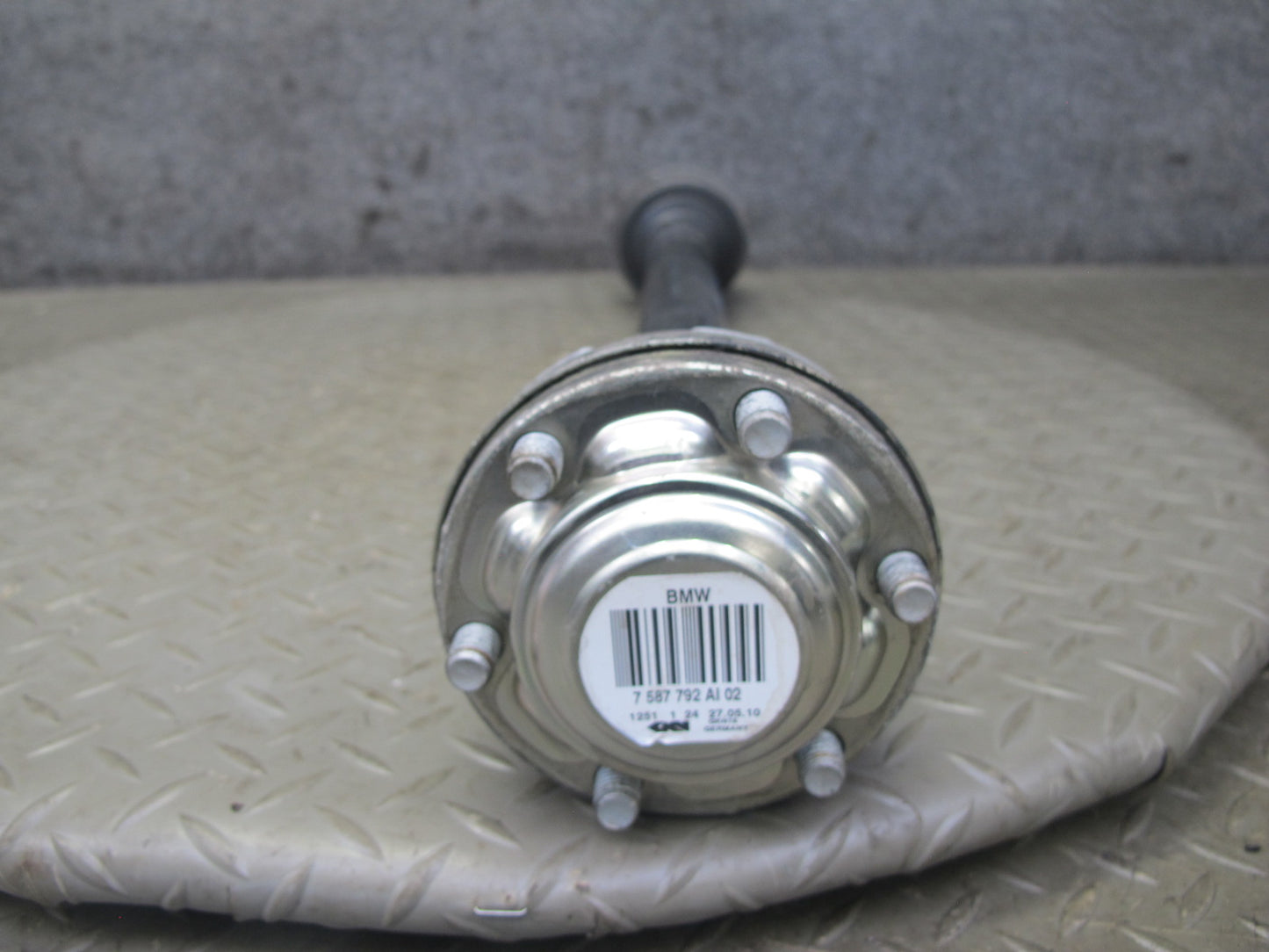 09-16 BMW E89 Z4 N54 35i Rear Right Suspension Axle Shaft 7587792 OEM