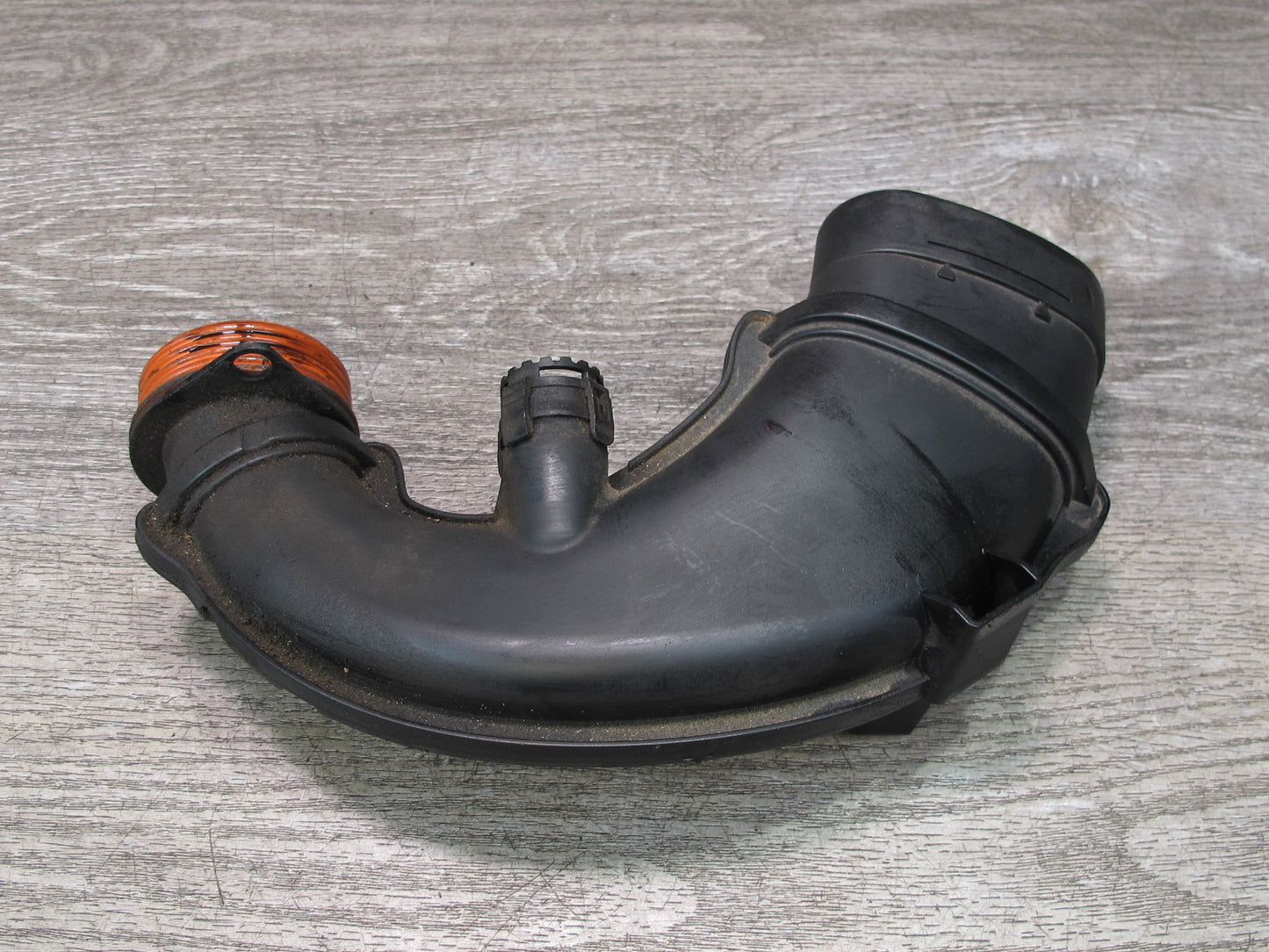 11-16 BMW F12 F10 550I 4.4L N63 Engine Left Side Air Intake Pipe Duct Tube OEM