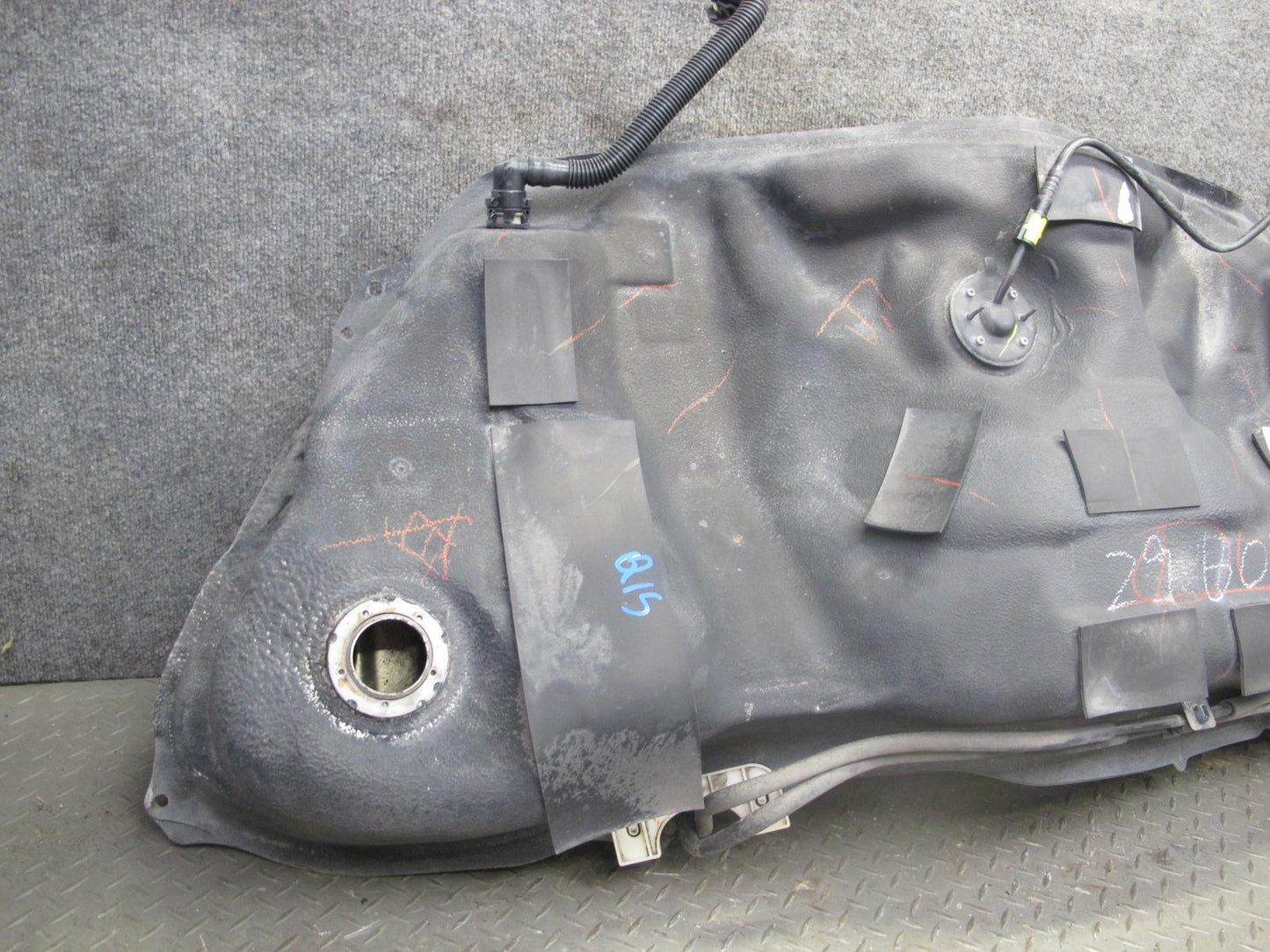 06-15 Lexus IS350 IS250 Gas Fuel Tank w Heat Shield Assembly OEM