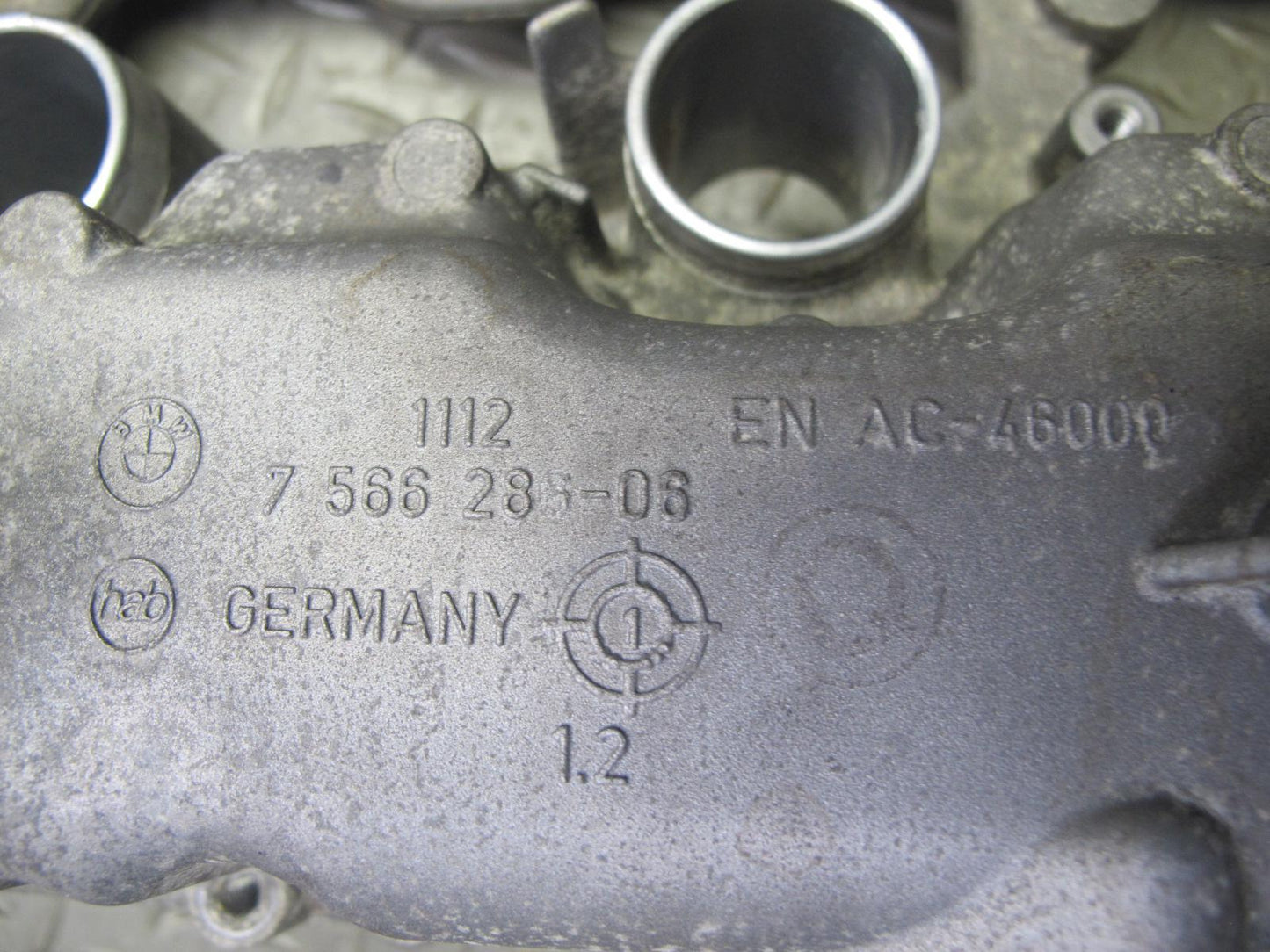 11-13 BMW F07 F12 F10 550I N63 Left Engine Cylinder Head Valve Cover 103K OEM