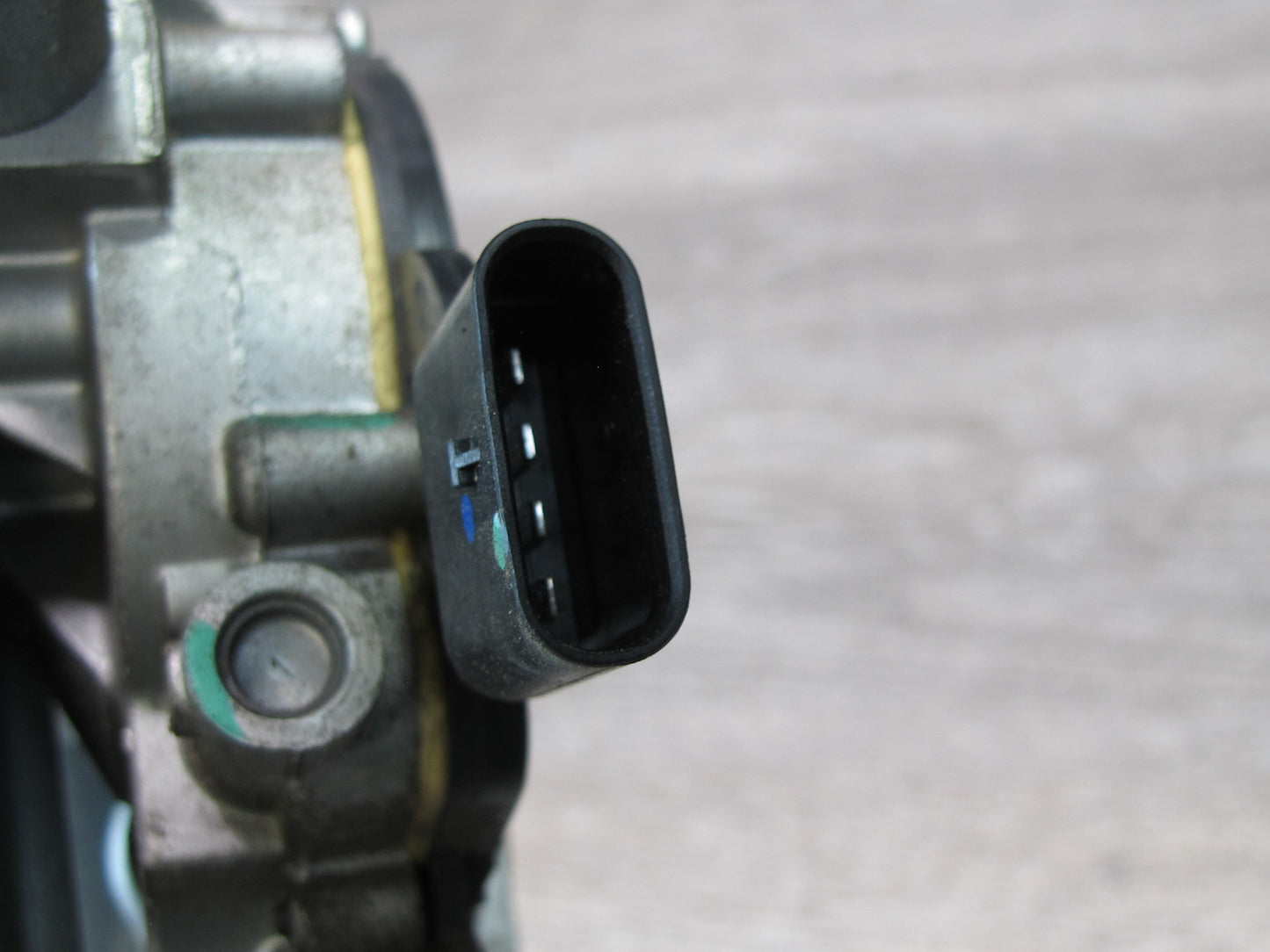 12-16 BMW F30 F31 F32 F34 335i Windshield Wiper Transmission Linkage w Motor OEM