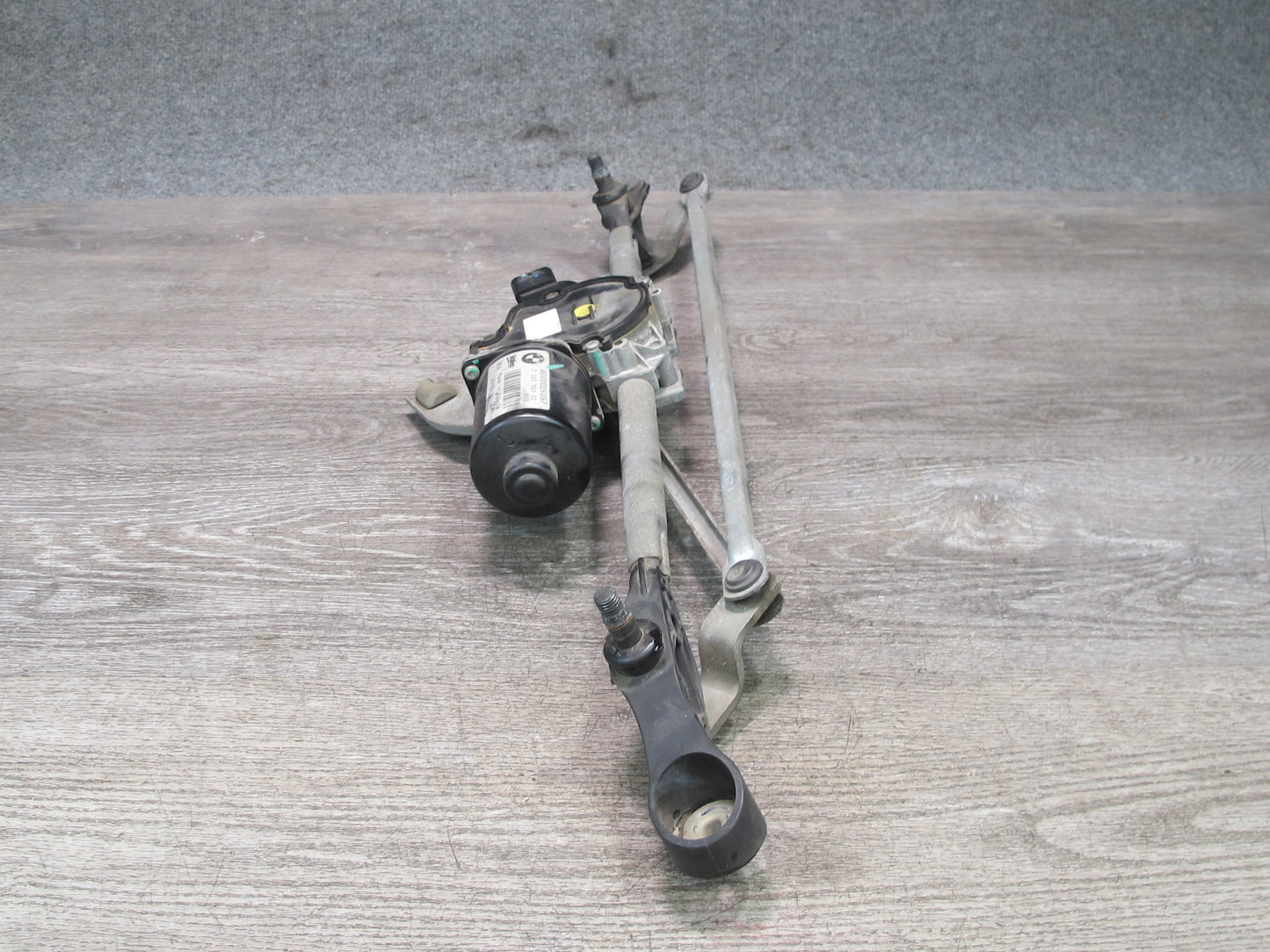 12-16 BMW F30 F31 F32 F34 335i Windshield Wiper Transmission Linkage w Motor OEM