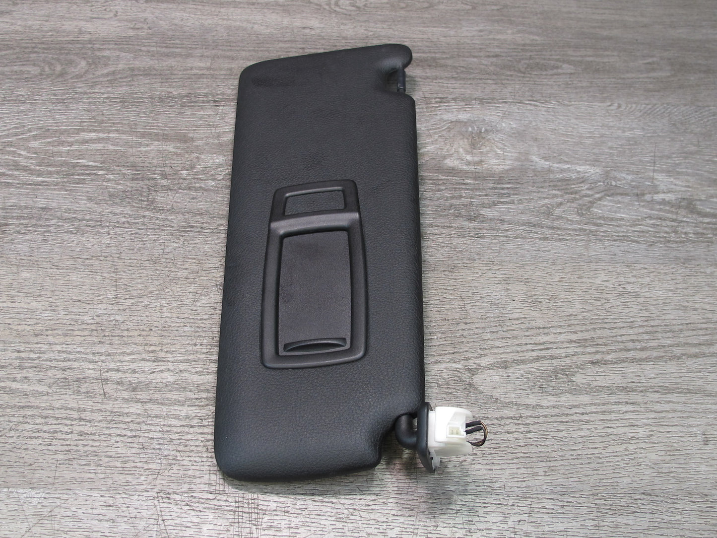 12-18 BMW F30 F31 328i 335i Set of 2 Front Left & Right Sun Visor Black OEM