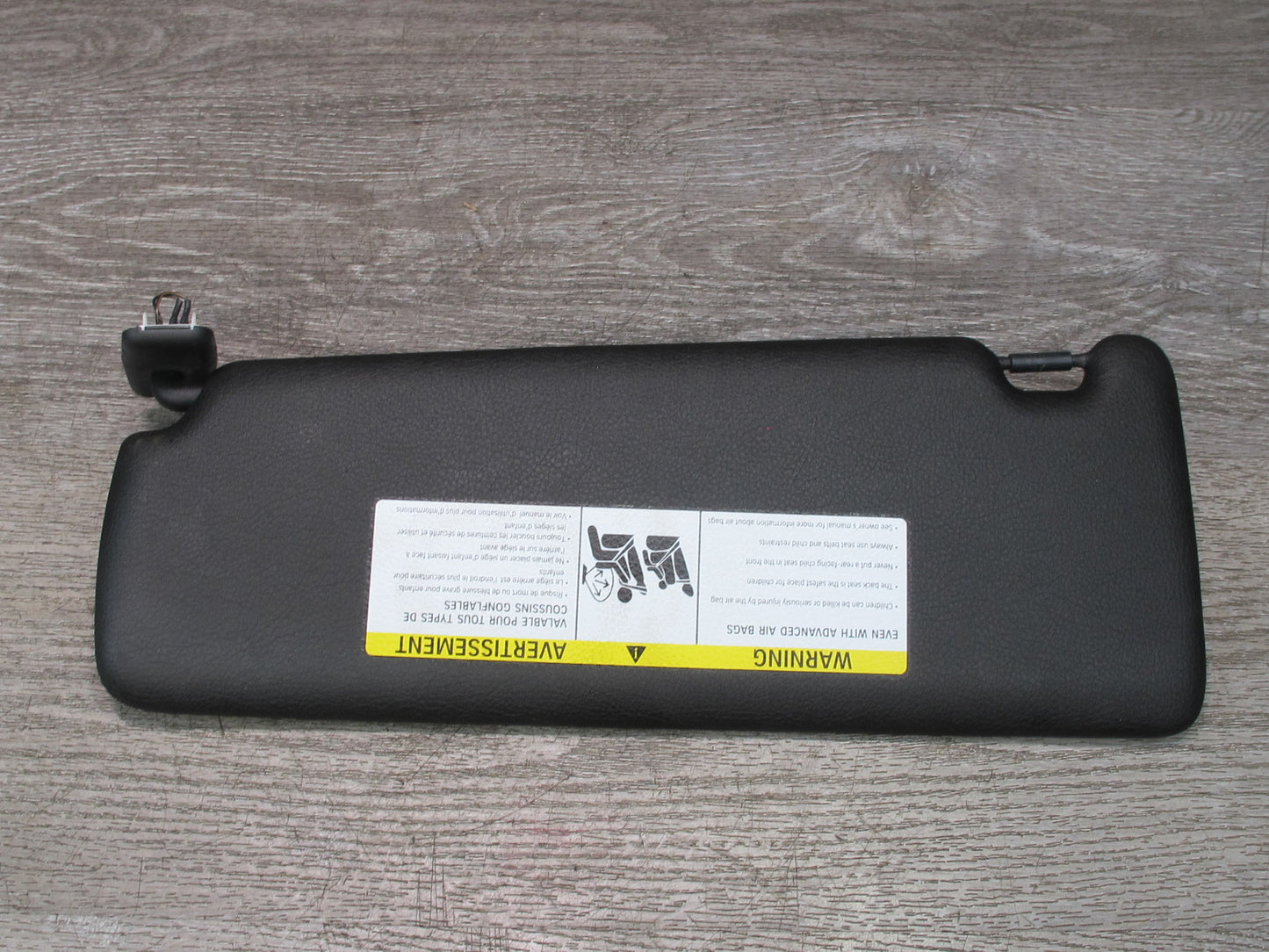 12-18 BMW F30 F31 328i 335i Set of 2 Front Left & Right Sun Visor Black OEM