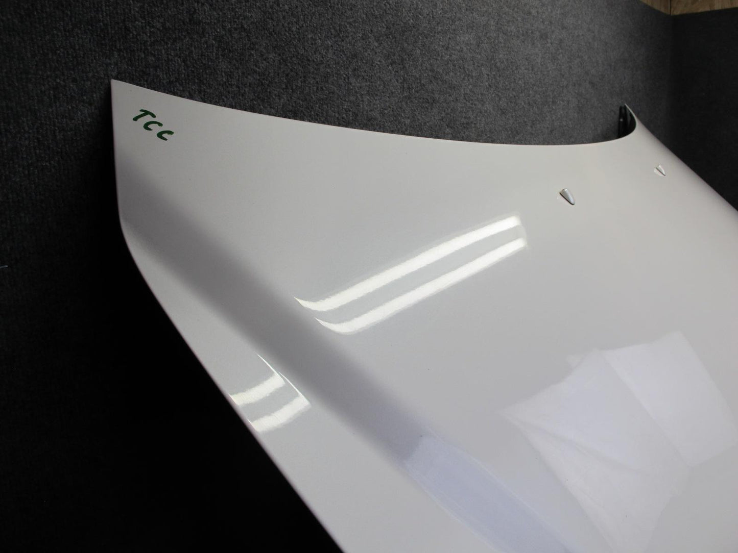 95-97 Toyota Celsior Lexus LS400 Front Hood Bonnet Shell Panel Cover White OEM