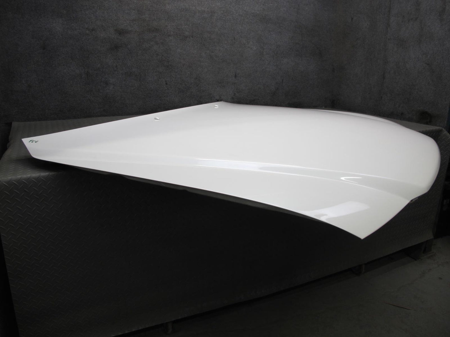 95-97 Toyota Celsior Lexus LS400 Front Hood Bonnet Shell Panel Cover White OEM