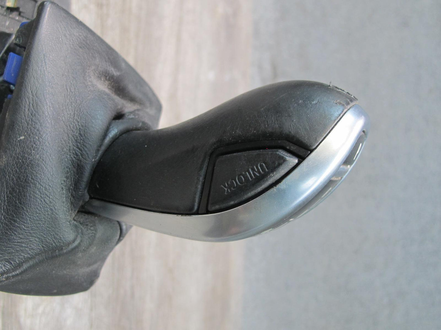 09-16 BMW E89 Z4 35i DCT A/T Automatic Transmission Gear Shifter 9213647 OEM