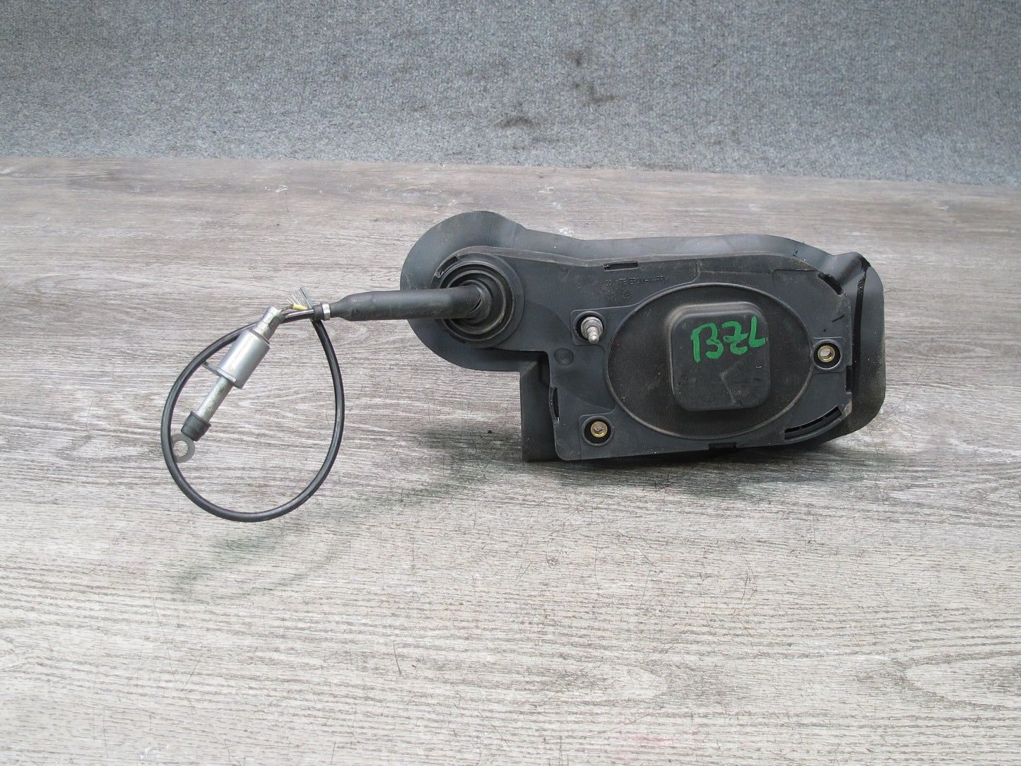 09-16 BMW E89 Z4 35i DCT A/T Automatic Transmission Gear Shifter 9213647 OEM