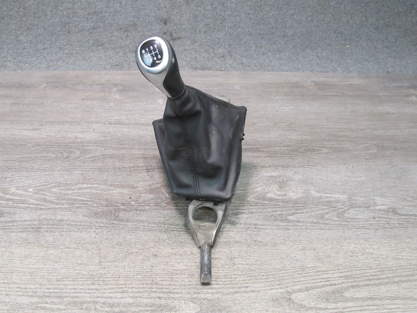 12-15 BMW F32 F33 F30 335i M/T Manual Transmission Shifter Knob Boot Linkage OEM