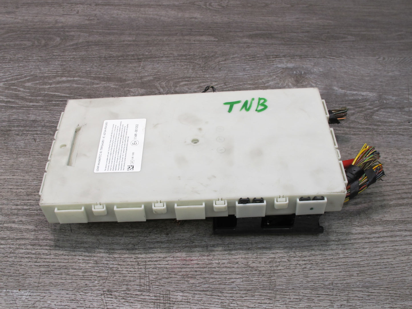 12-18 BMW F30 F31 F34 328i 335i Front Body Control Module Unit BM BCU OEM
