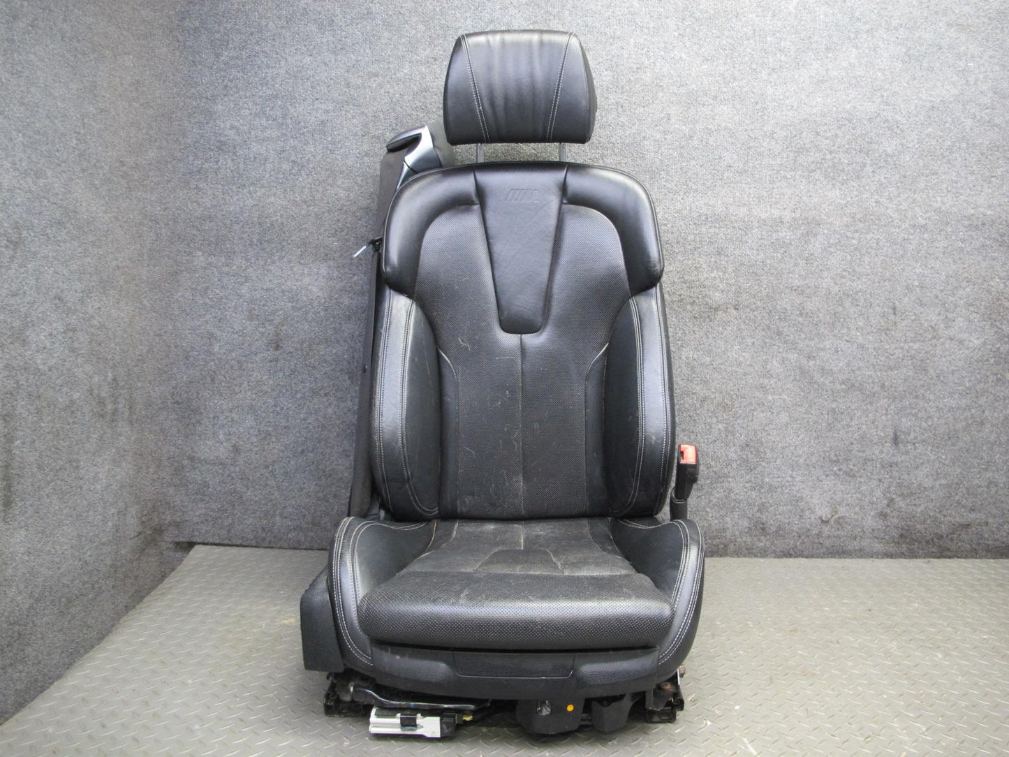 2012-2015 BMW F12 M6 Conv Front & Rear Comfort Heated Vented Leather Seat Set