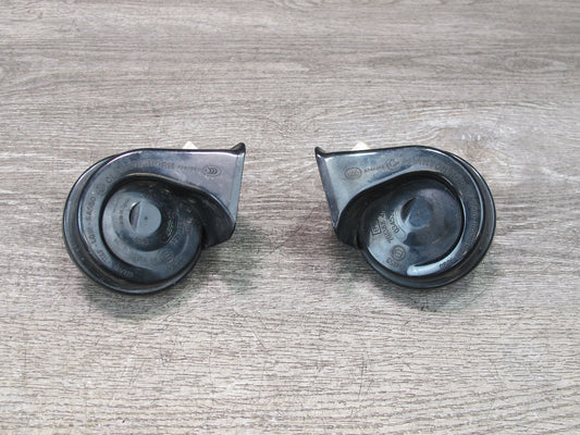 12-16 BMW F30 F32 F34 F36 328i 335i Set of 2 High & Low Tone Note Pitch Horn OEM