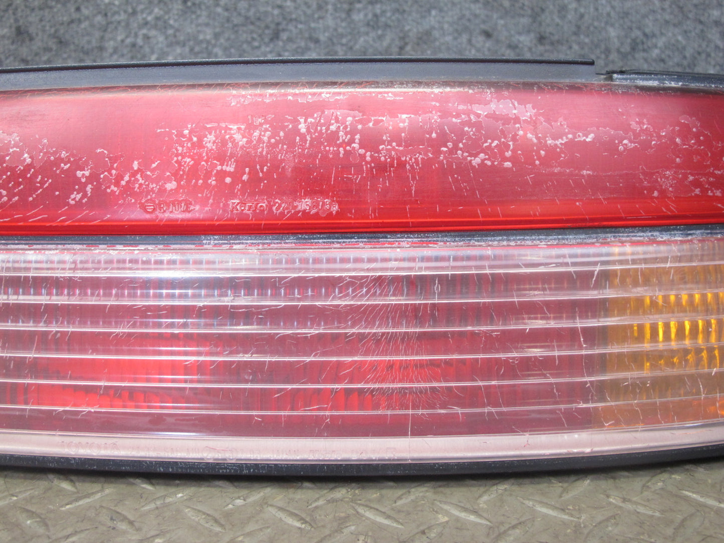95-96 Lexus JZZ31L SC400 SC300 Set of 2 Rear Left & Right Tail Light Lamp OEM