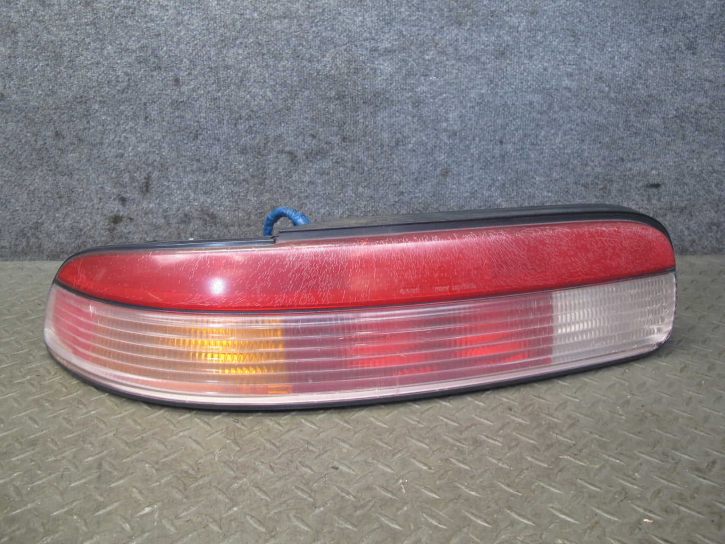 95-96 Lexus JZZ31L SC400 SC300 Set of 2 Rear Left & Right Tail Light Lamp OEM