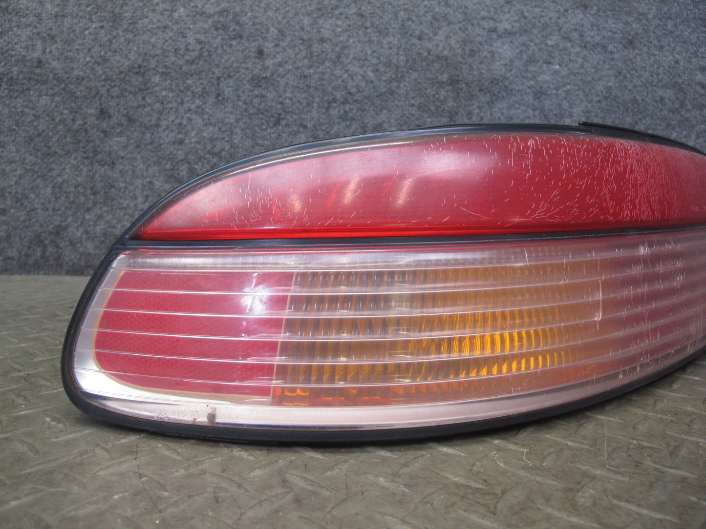 95-96 Lexus JZZ31L SC400 SC300 Set of 2 Rear Left & Right Tail Light Lamp OEM