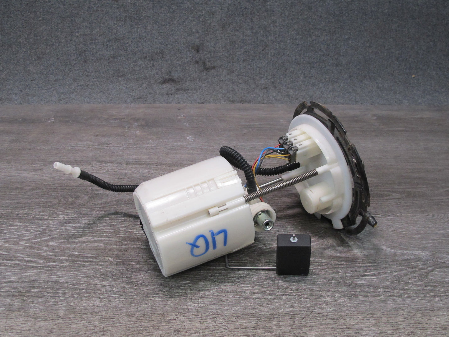 2014-2017 Infiniti QX60 2.5L Hybrid Fuel Pump Level Sensor Assembly