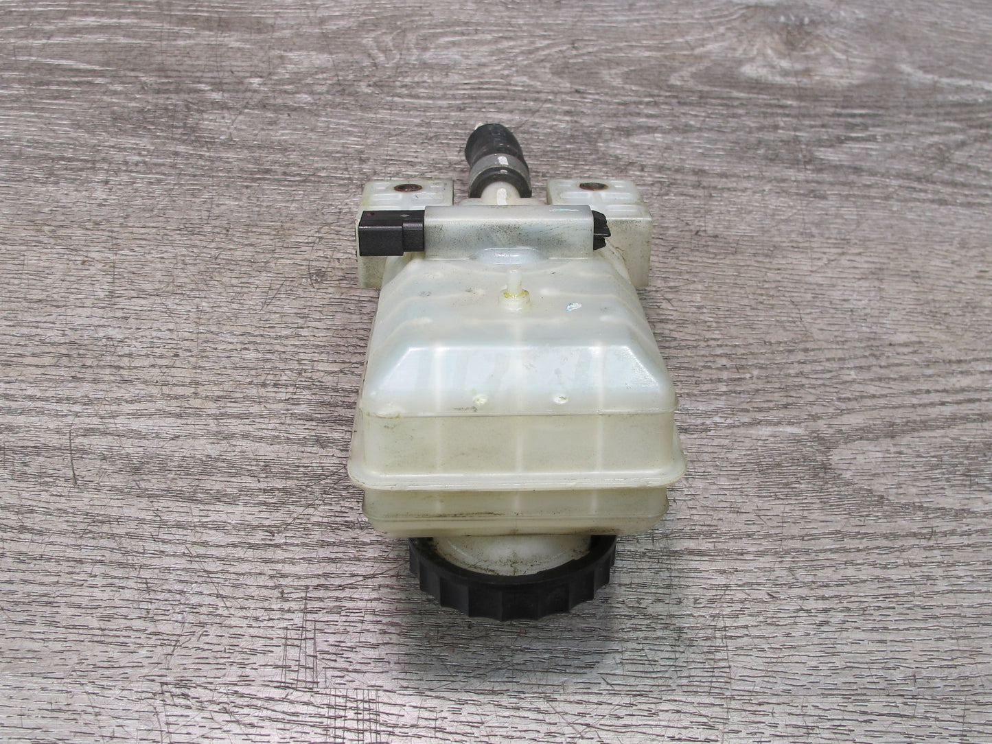 2014-2020 Infiniti QX60 Brake Master Cylinder Fluid Reservoir Tank 46090 3JV0A